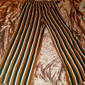 Wide leg striped pants